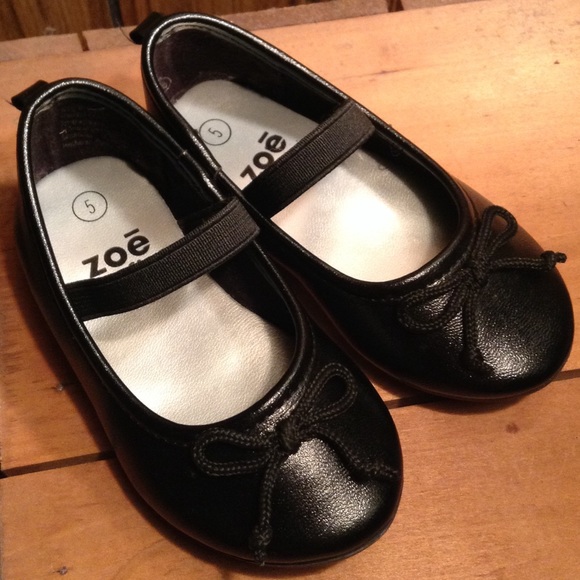 Zoe & Zac Other - Like brand new! Zoe & Zac Baby Girl Black Shoes